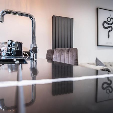 Luxury Royal Mile Boutique 2Bedroom Apartment Εδιμβούργο Εξωτερικό φωτογραφία
