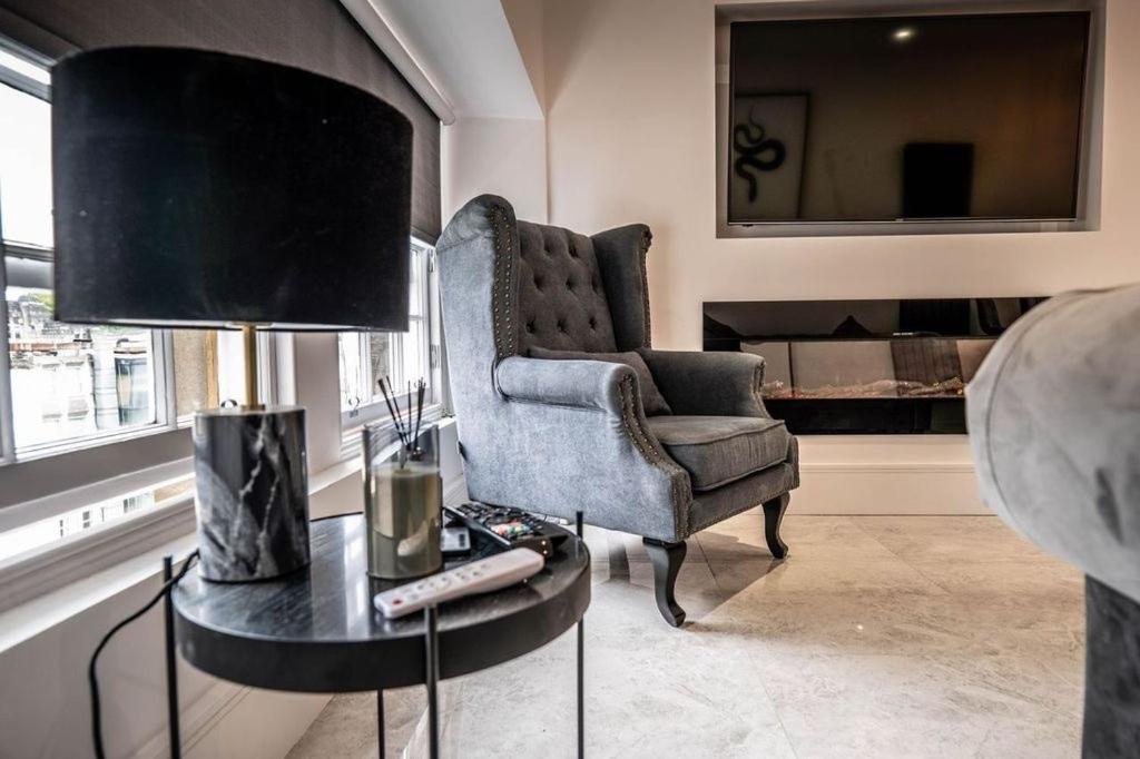 Luxury Royal Mile Boutique 2Bedroom Apartment Εδιμβούργο Εξωτερικό φωτογραφία