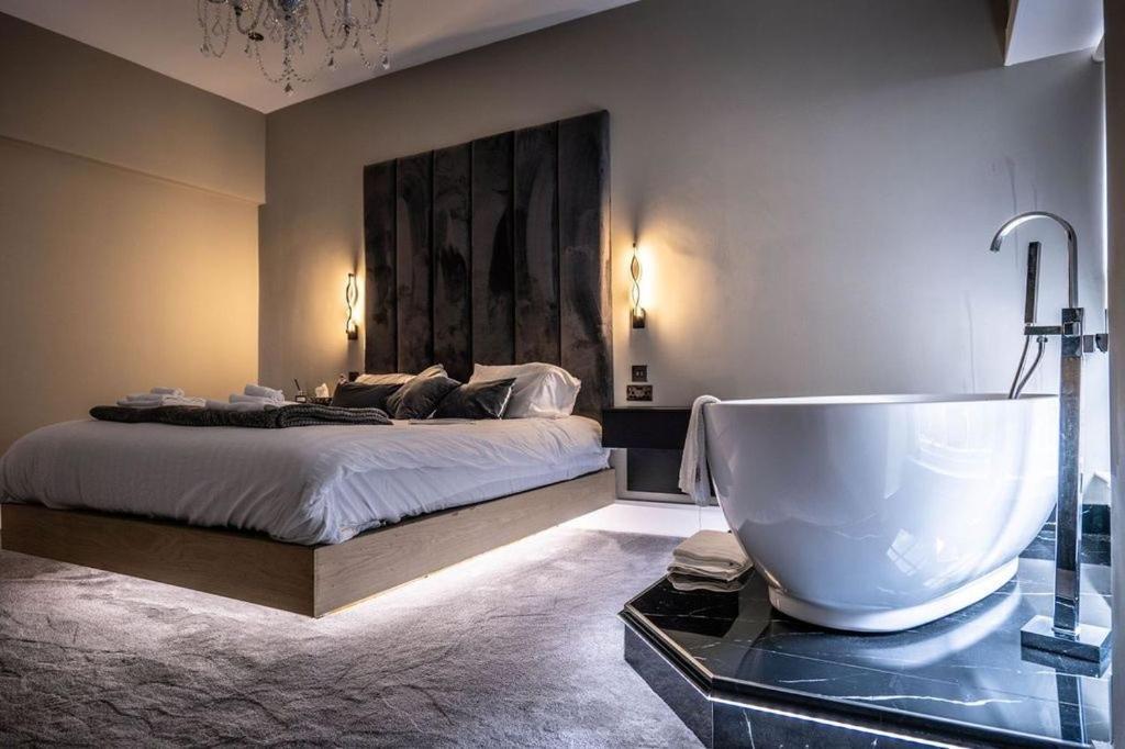 Luxury Royal Mile Boutique 2Bedroom Apartment Εδιμβούργο Εξωτερικό φωτογραφία